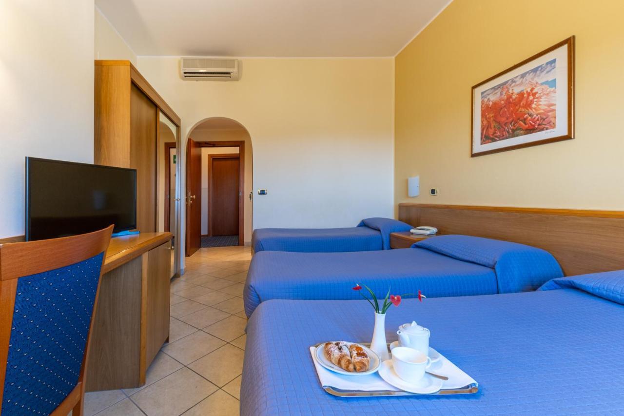 Hotel Relax Syrakus Exterior foto