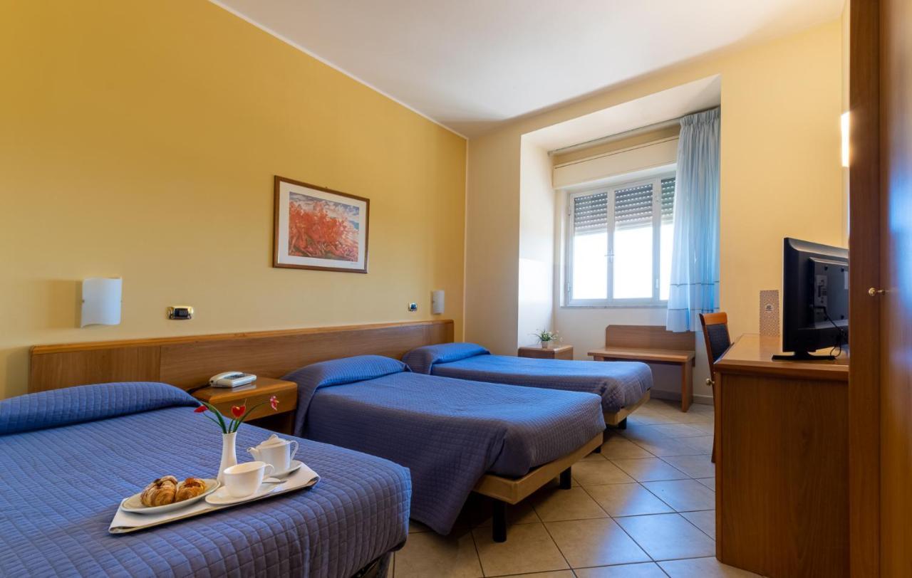 Hotel Relax Syrakus Exterior foto
