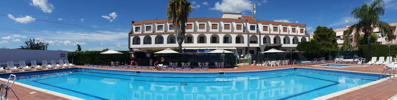 Hotel Relax Syrakus Exterior foto